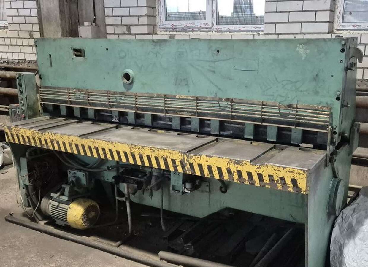 Ножницы гильотинные кривошипные НК3418