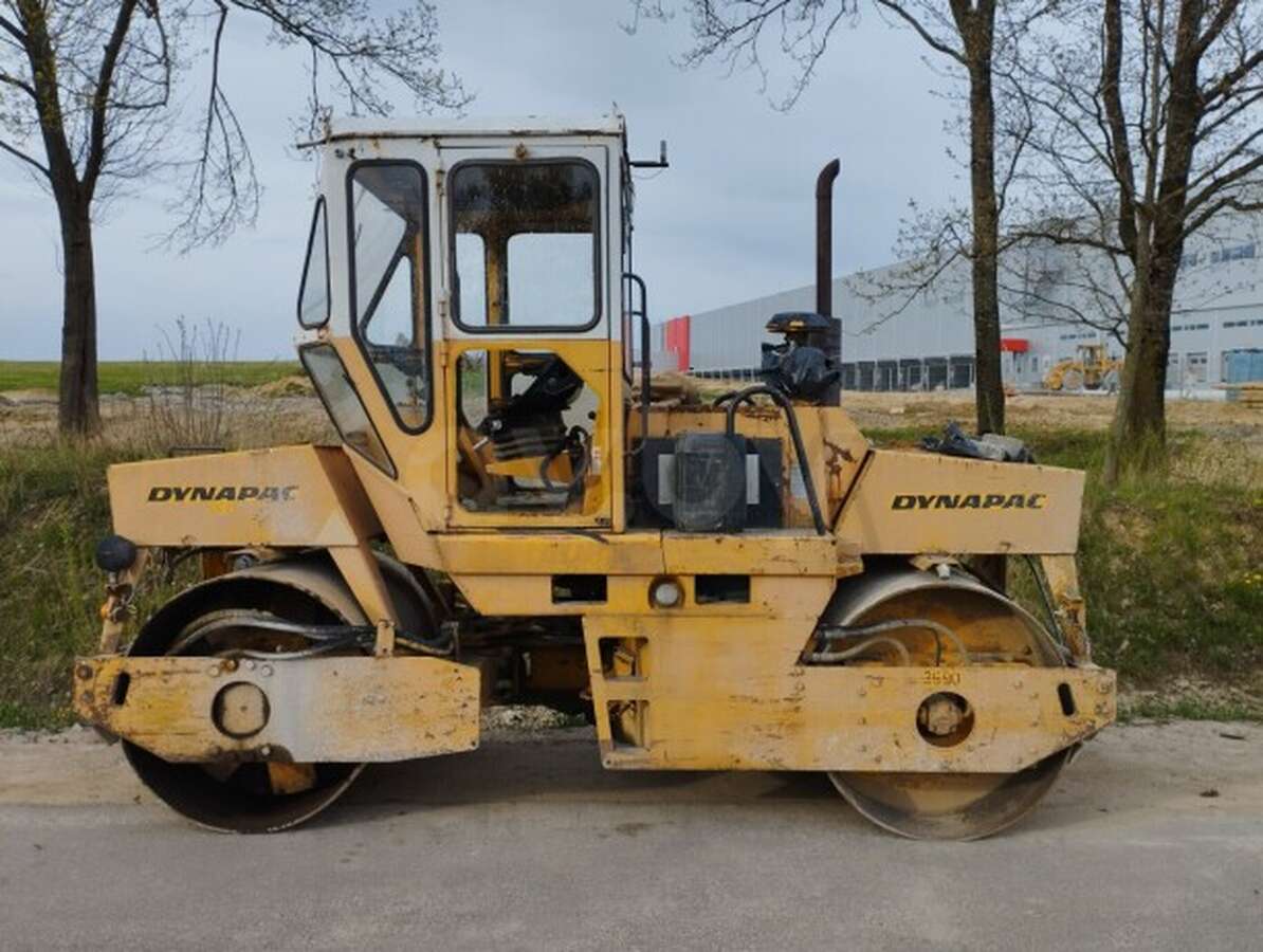 Каток дорожный Dynapac CC 21
