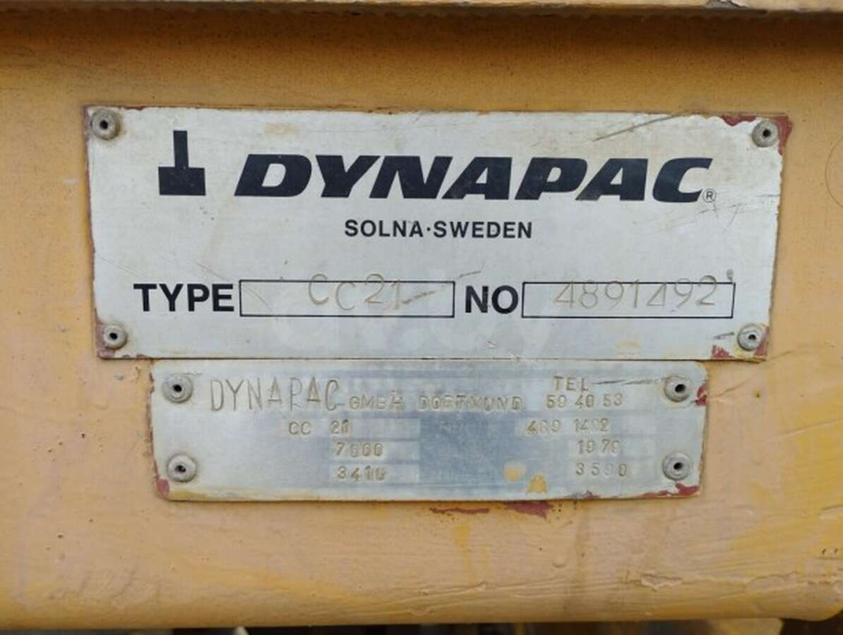 Каток дорожный Dynapac CC 21