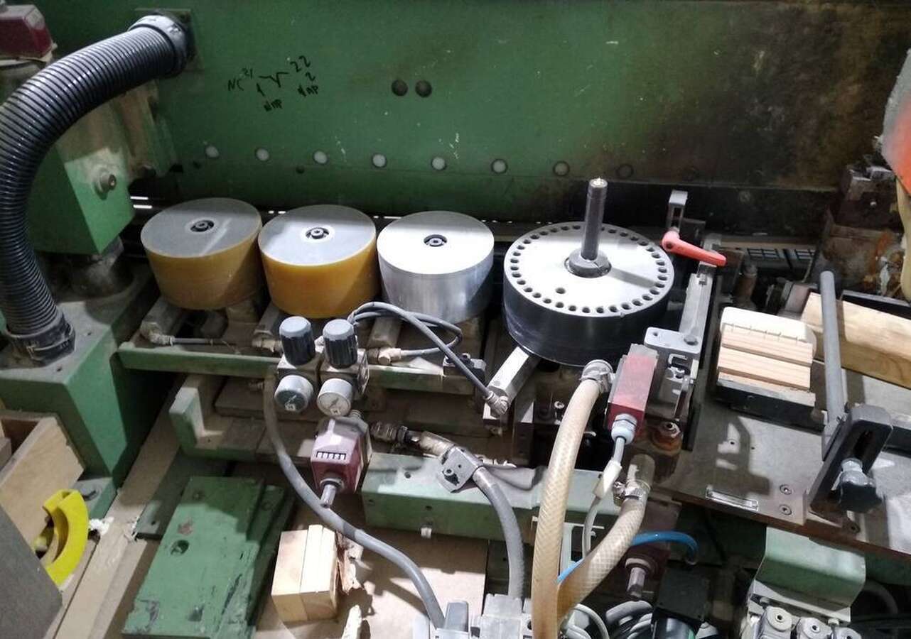Кромкооблицовочный станок HOMAG KLO 75