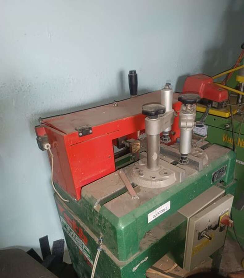 Торцефрезерный станок STB F125