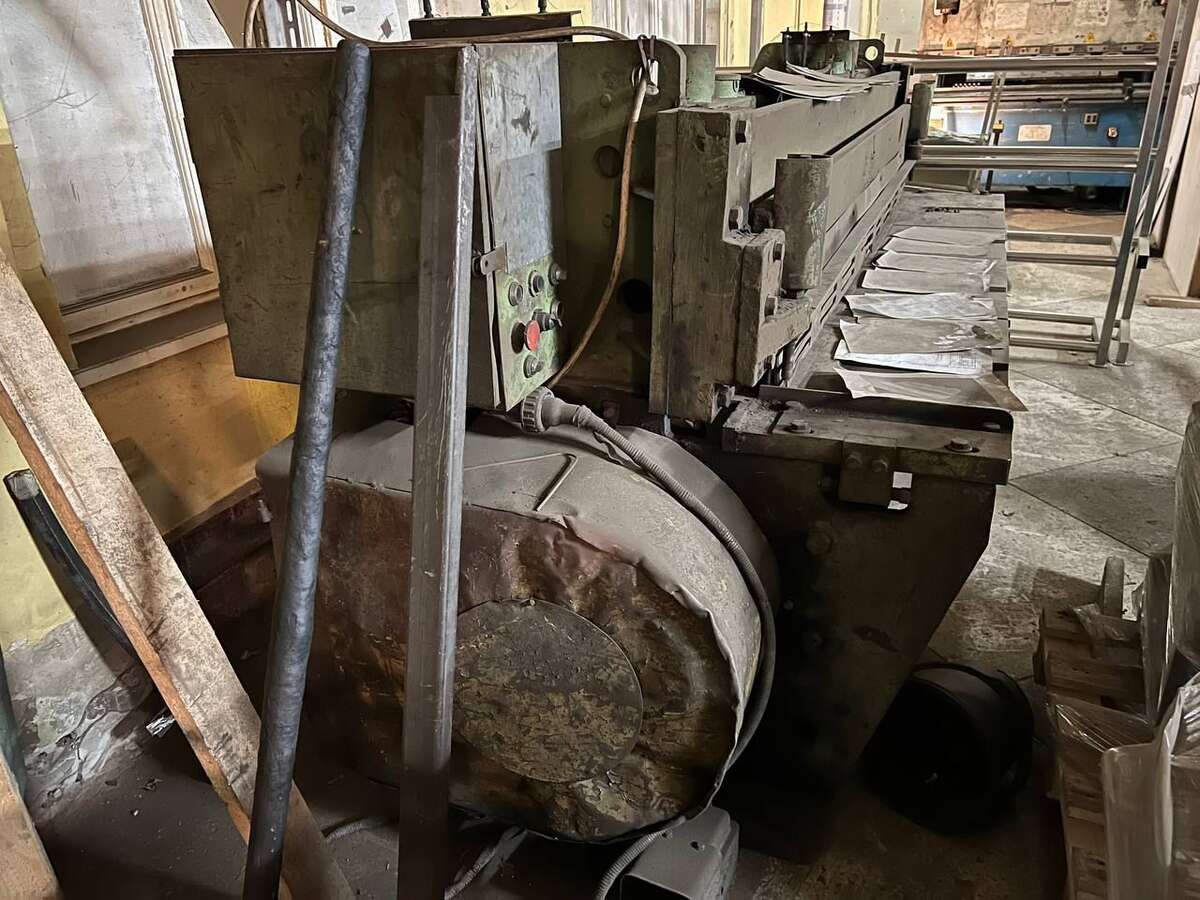 Гильотина ГЭМ 2,5/3