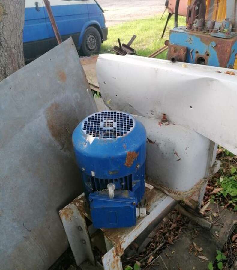 Cтанок для изготовления блоков
