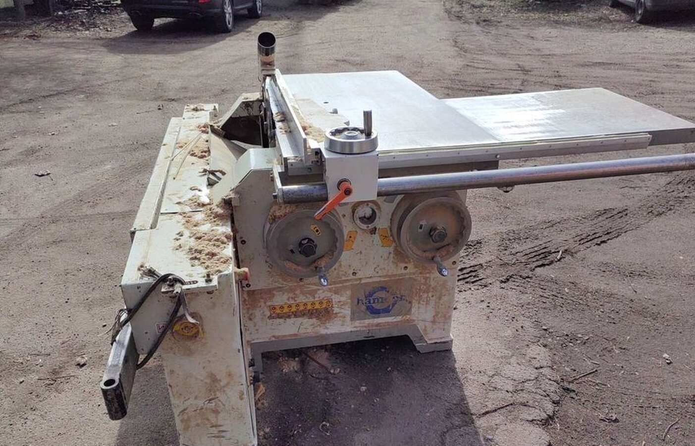 Форматно-раскроечный станок DFTP-400