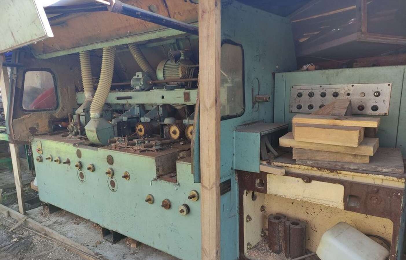 Станок строгальный четырёхсторонний С25-4А