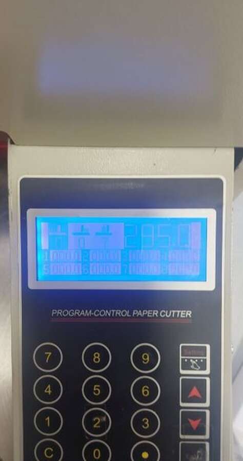 Бумагорезательная машина Boway BW-520V