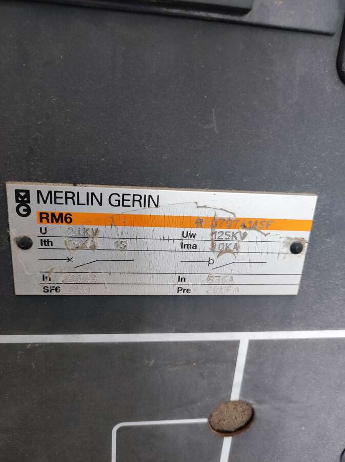 Распределительное устройство RM6 Merlin Gerin