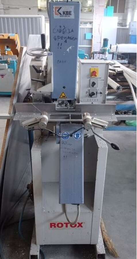 Фрeзерный aвтомaт трехголoвый Rotox FWS 381