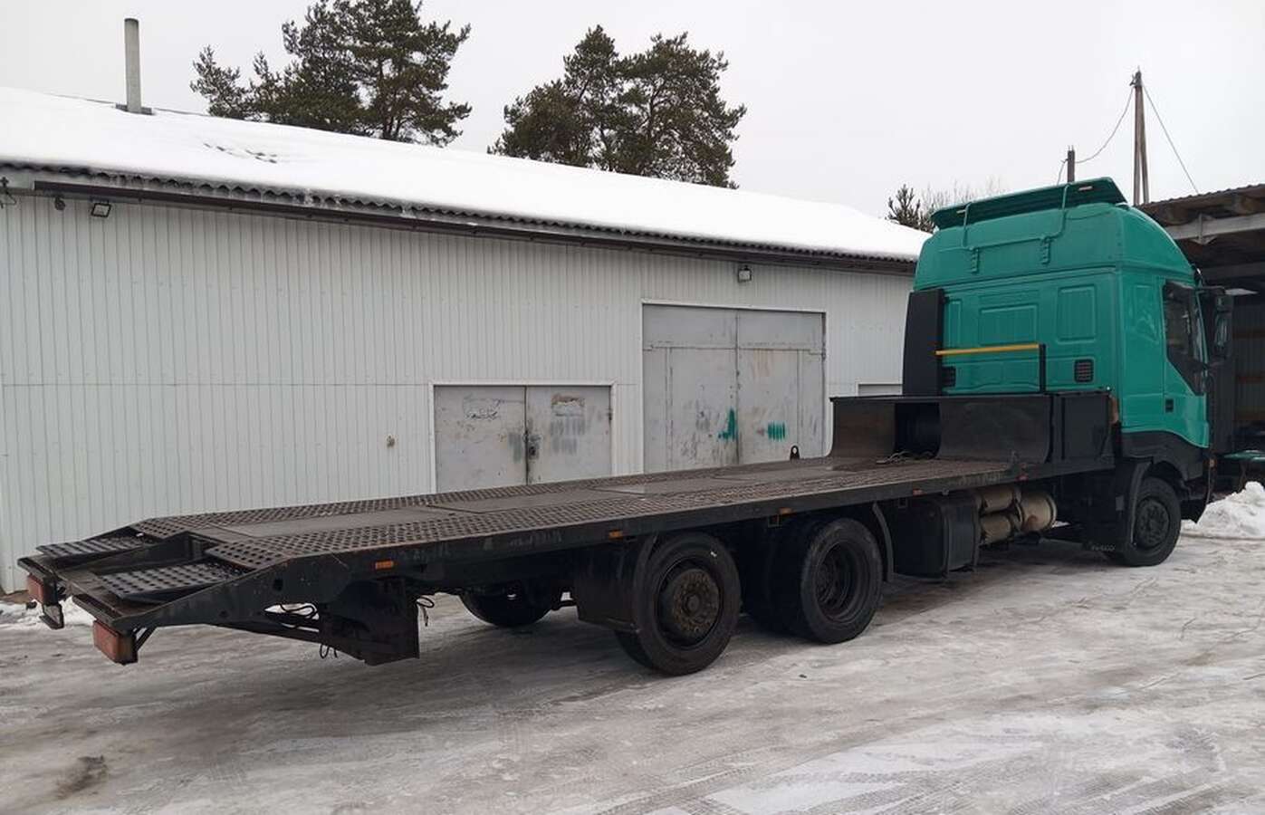 Грузовой эвакуатор Iveco Stralis