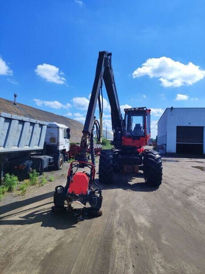 Харвестер Komatsu 901.4 с головкой 350.1