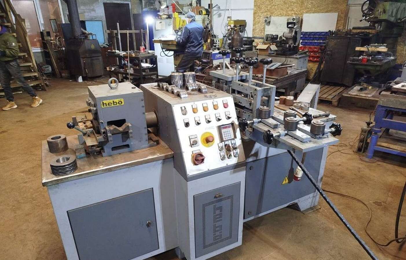 Кузнечный станок Hebo STM 4M