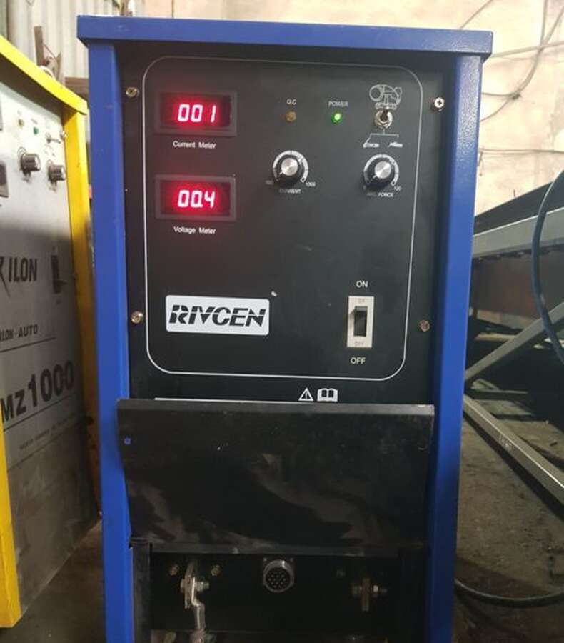 Трактор сварочный RIVCEN MZ1000