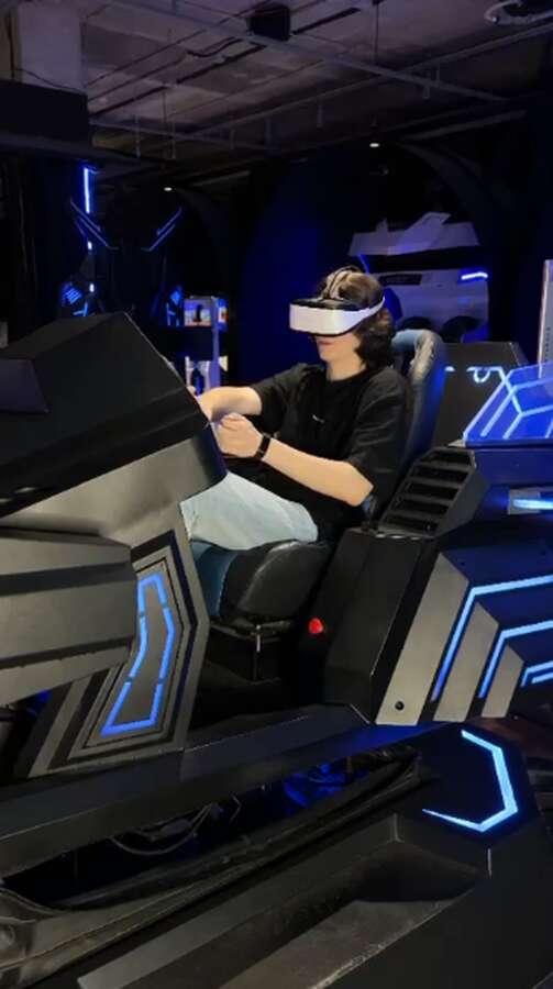 Симулятор виртуальной реальности VR Racing Car