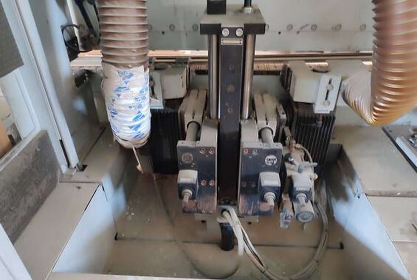 Кромкооблицовочный станок Homag KAL 310/8/E12