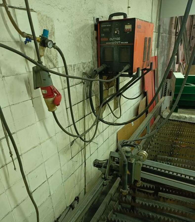 Станок плазменной резки 1500*3000 с  ЧПУ