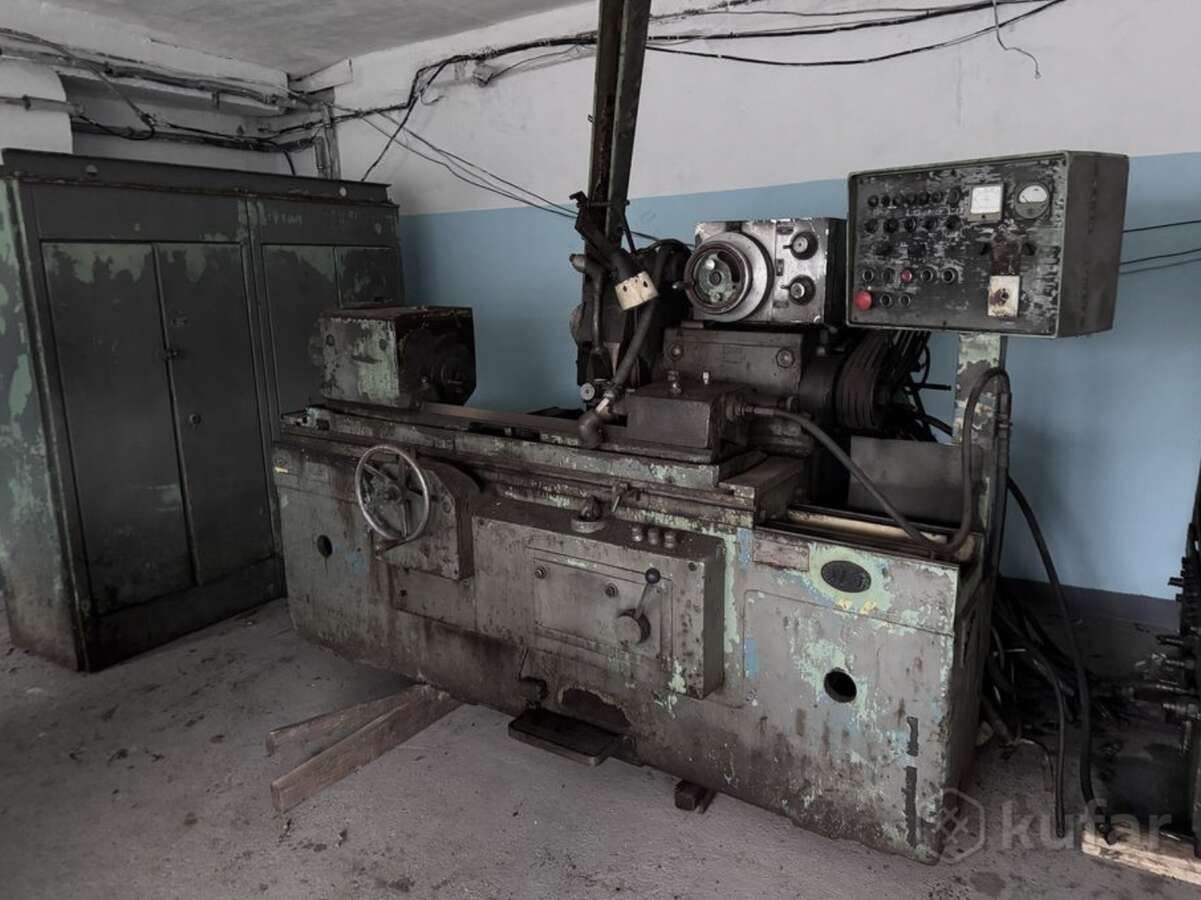 Станок круглошлифовальный 3М151В