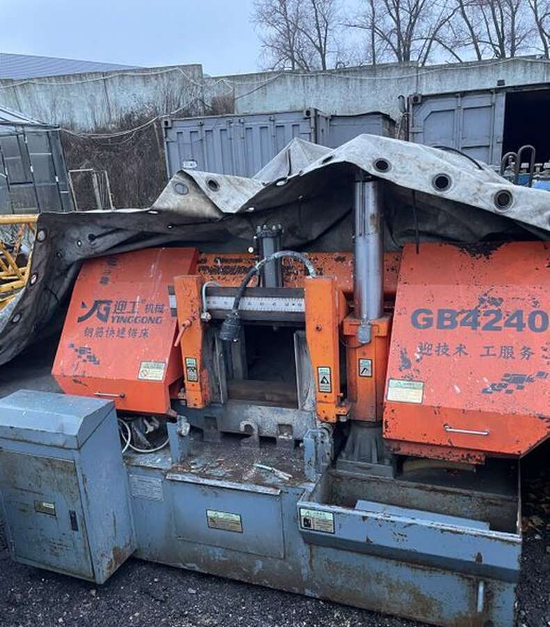 Станок ленточнопильный по металлу GB4240