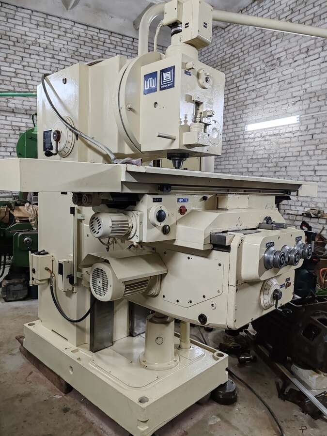 Вертикально-фрезерный станок Heckert FSS 400