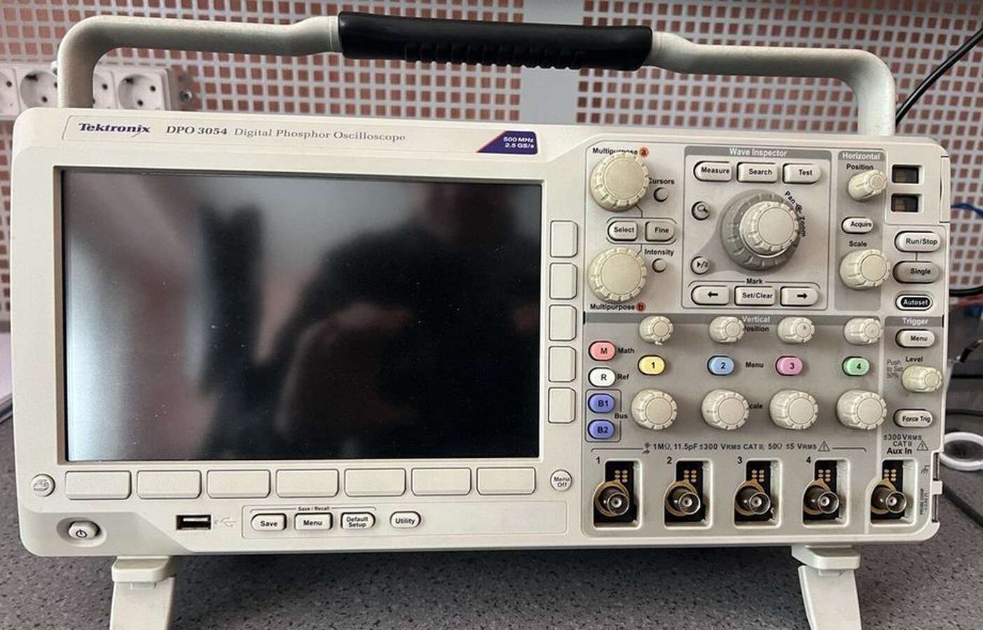 Осциллограф Tektronix DPO3054