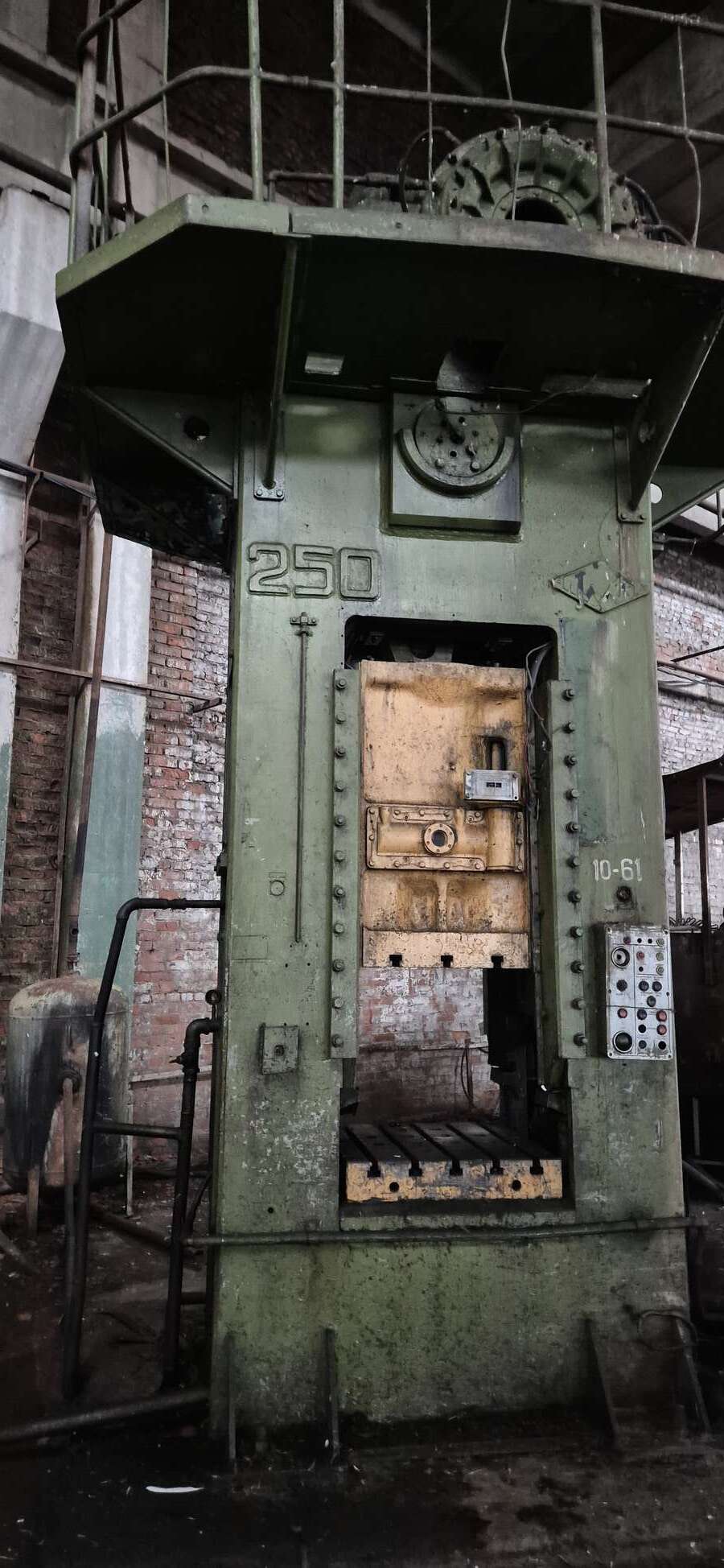 Пресс однокривошипный К9534, 250 тонн