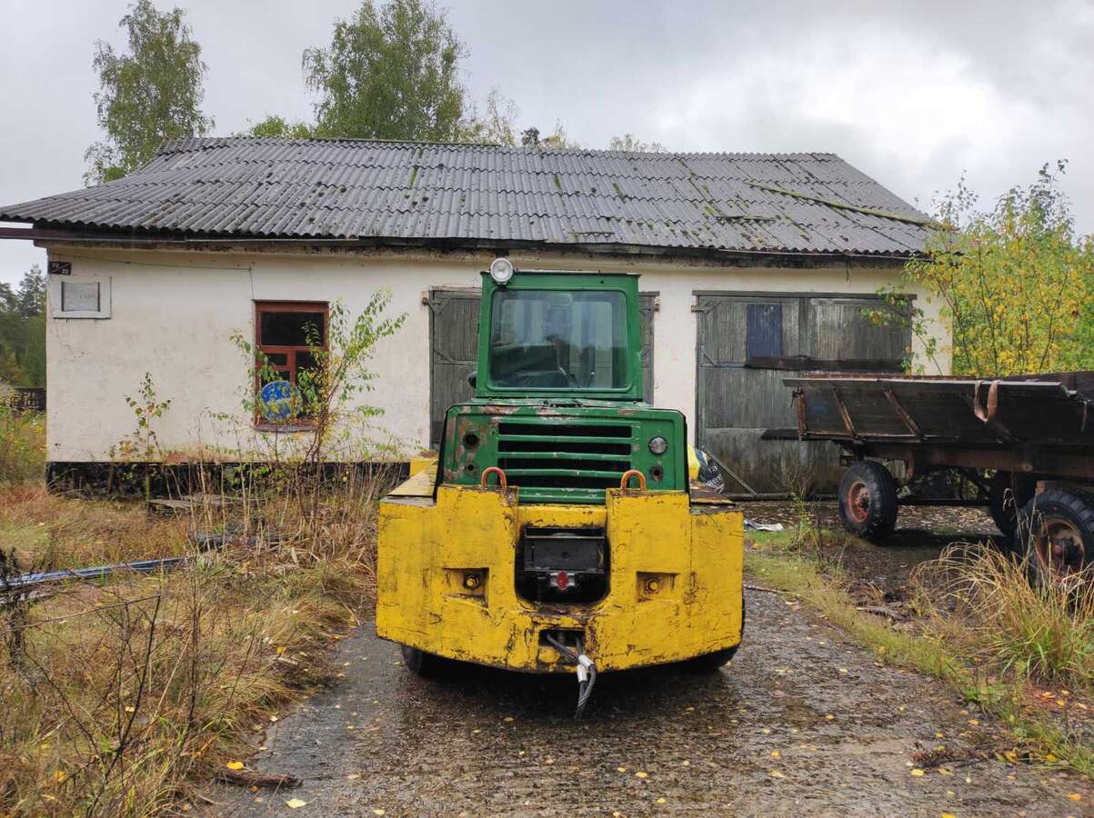 Вилочный погрузчик ЛЬВОВСКИЙ ПОГРУЗЧИК (ЛЕВ) 40810