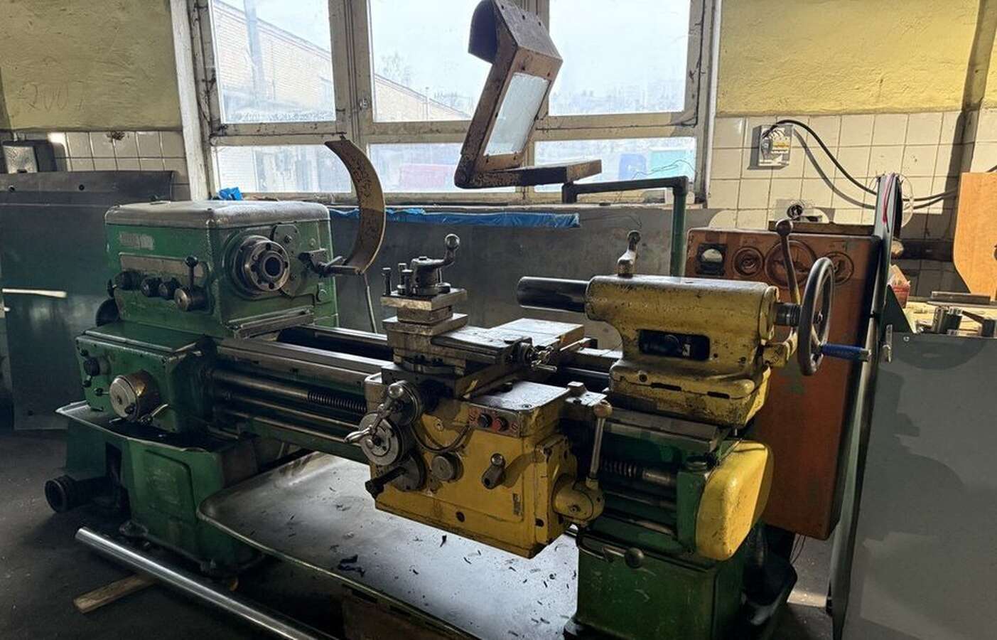 Станок токарно-винторезный 1К625