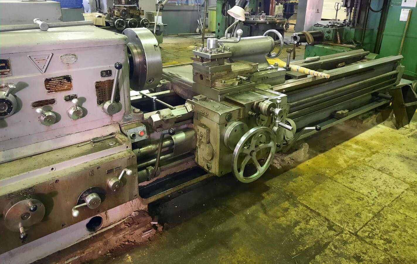 Станок токарно-винторезный 1М63 2800 РМЦ Рязань