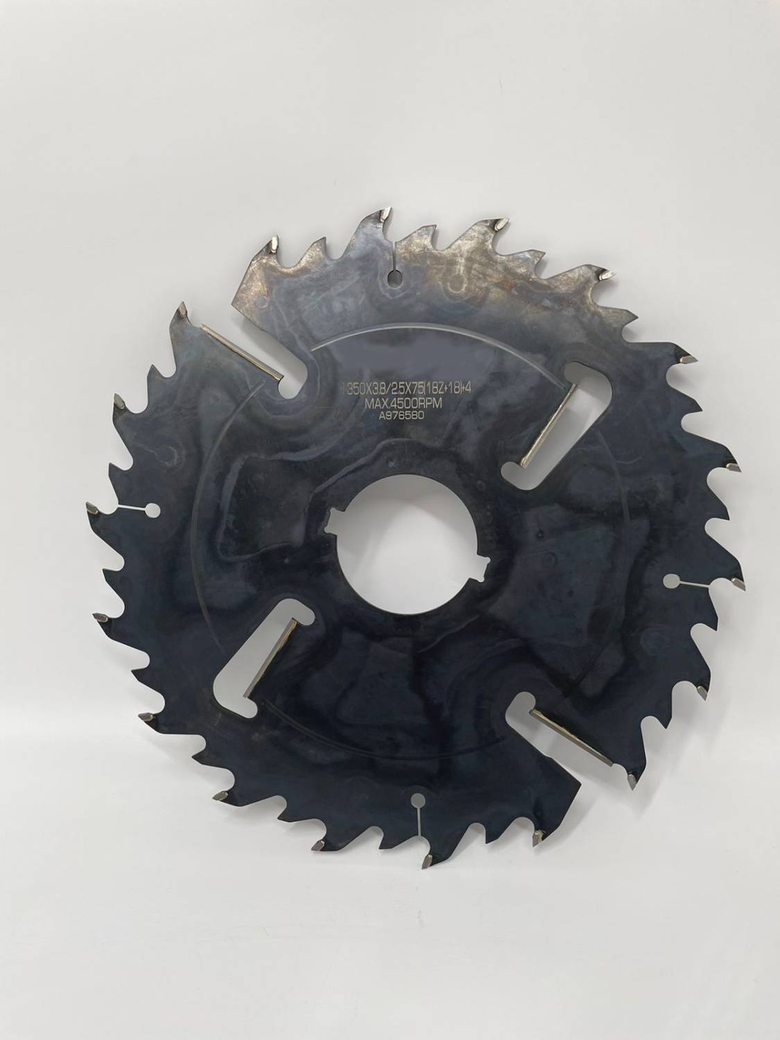 Пила дисковая Ø350 х 75 х 3,8/2,5 Z = (18 + 18) + 4 SAWLINE