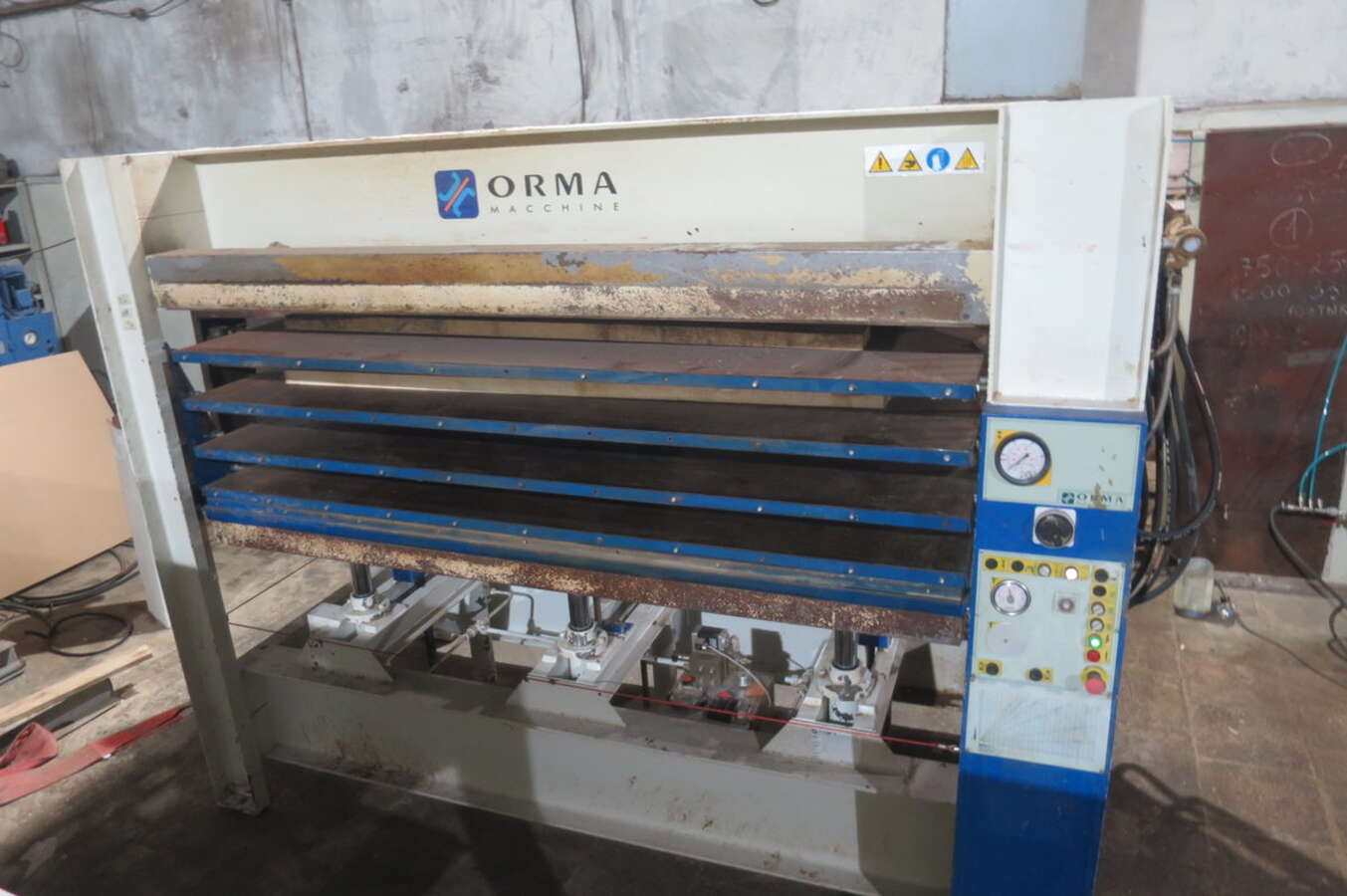 Горячий пресс ORMA NPC 6/90 DIGIT Италия 2005г.в.