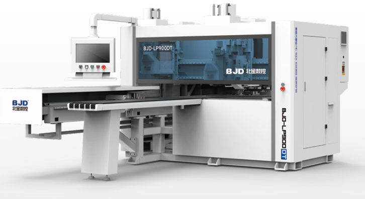 Сверлильно-присадочный центр с ЧПУ BJD LP900T
