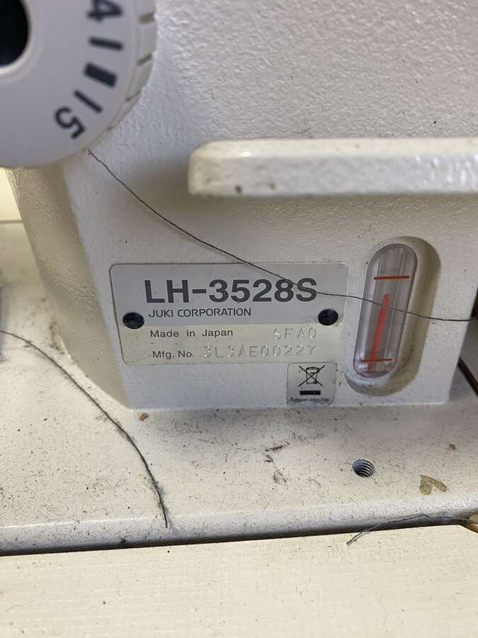 Швейная машина двухигольная JUKI LH-3528S