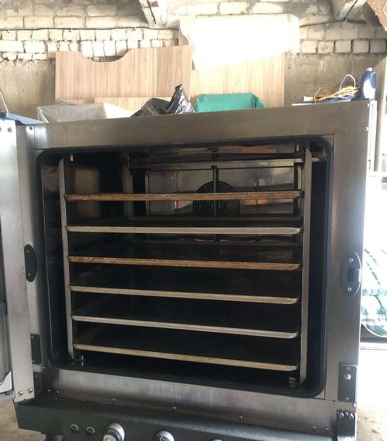 Печь кенвекционная пекарская Unox XB 693