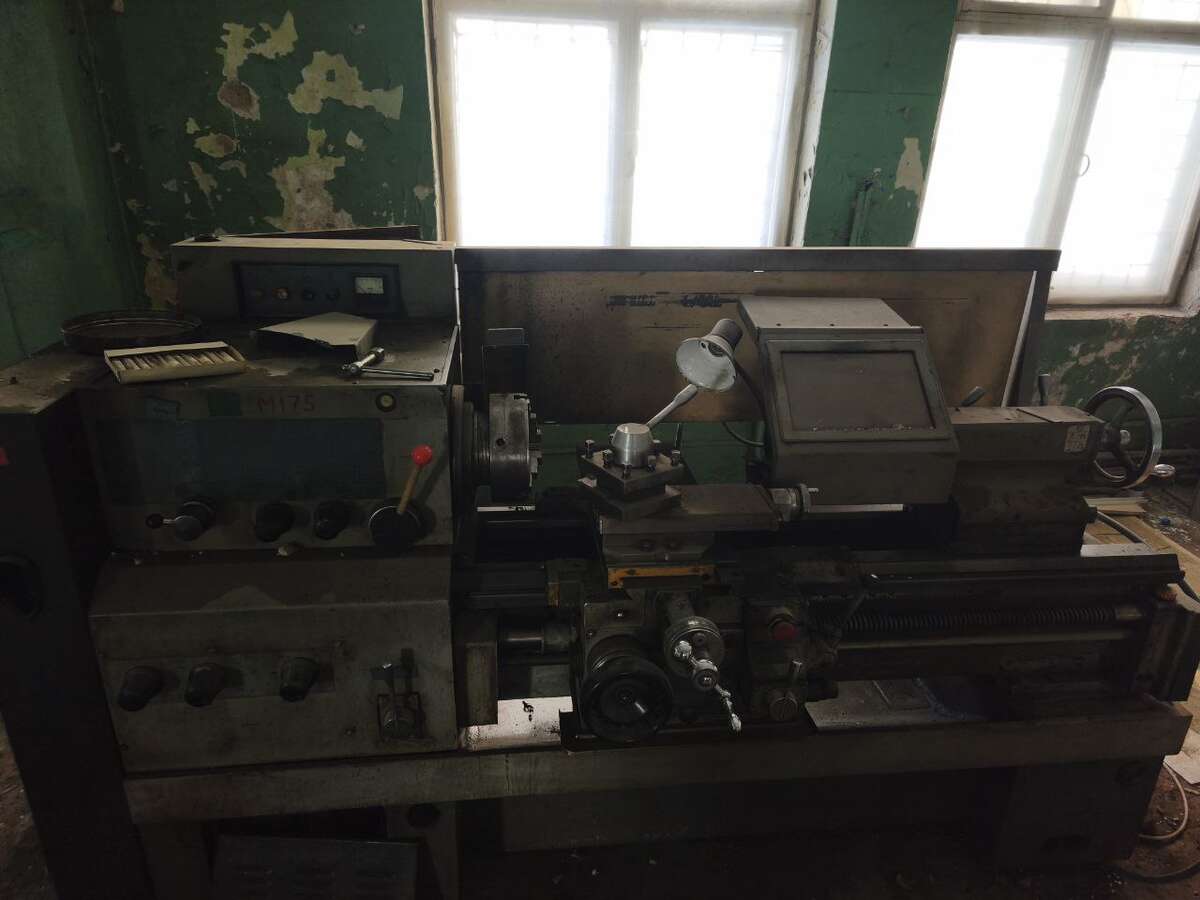 Станок токарно-винторезный МК6056
