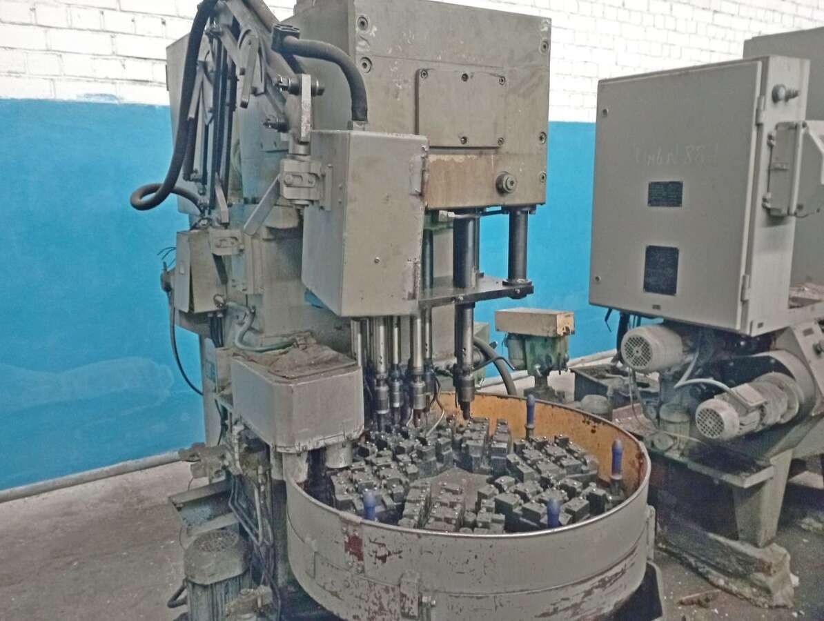 Станок резьбонарезной АМ18930