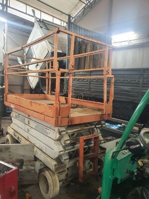 Ножничный подъёмник Skyjack SJ4626 2000г.в.