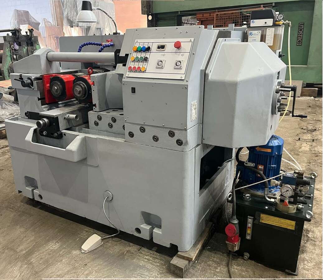 Резьбонакатной станок UPW 63