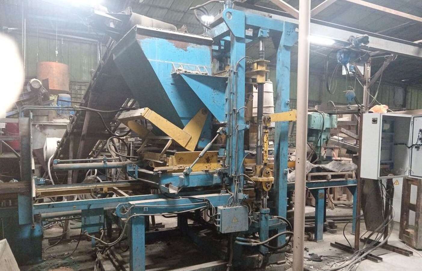 Линия по производству тротуарной плитки М-32