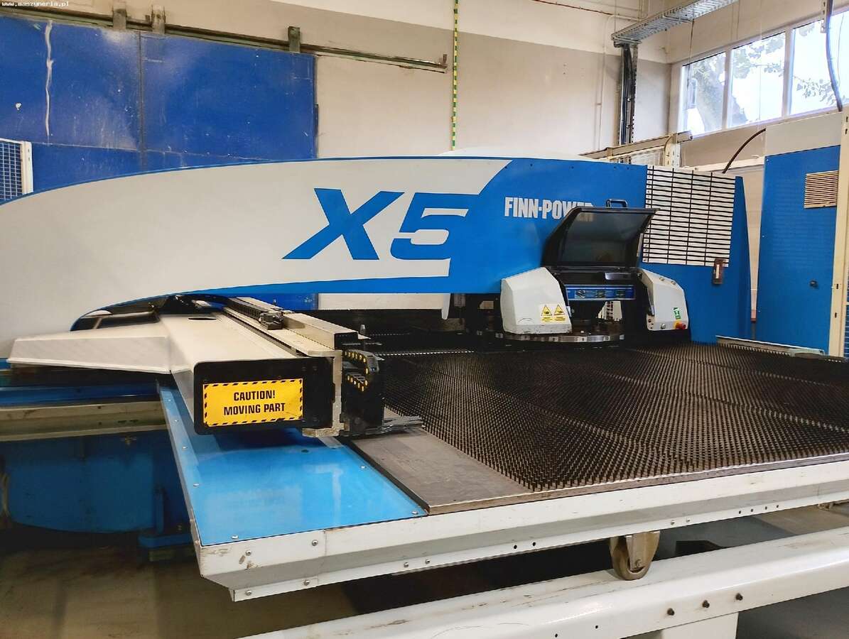 Координатно-пробивной пресс FINN-POWER X5