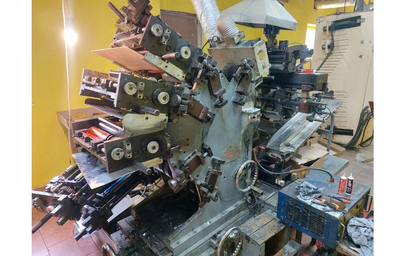 Окрашивающая установка шестицветная PCD-80-06-REUV