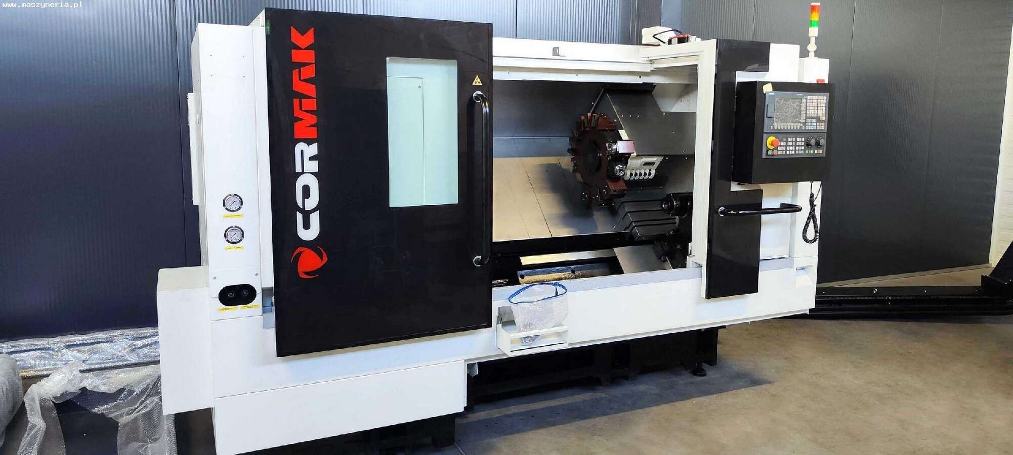 Токарный станок Cormak CK7150LT12x1000 с ЧПУ