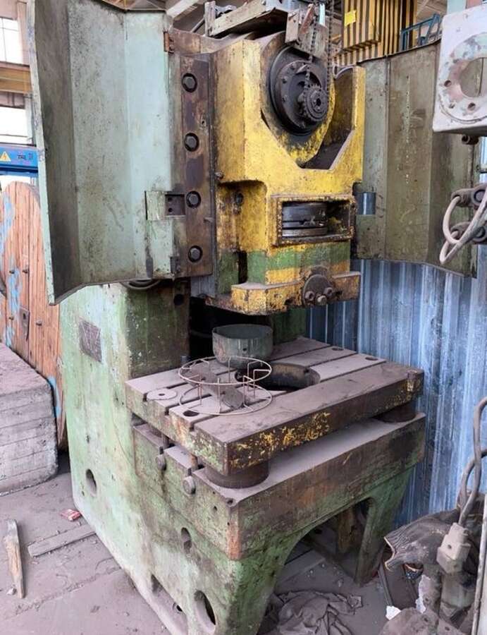 Пресс кривошипный КЕ2130, 100 тонн