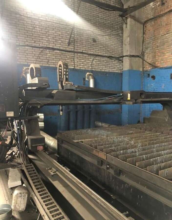 Плазменный станок по металлу HYPERTHERM 260hpr