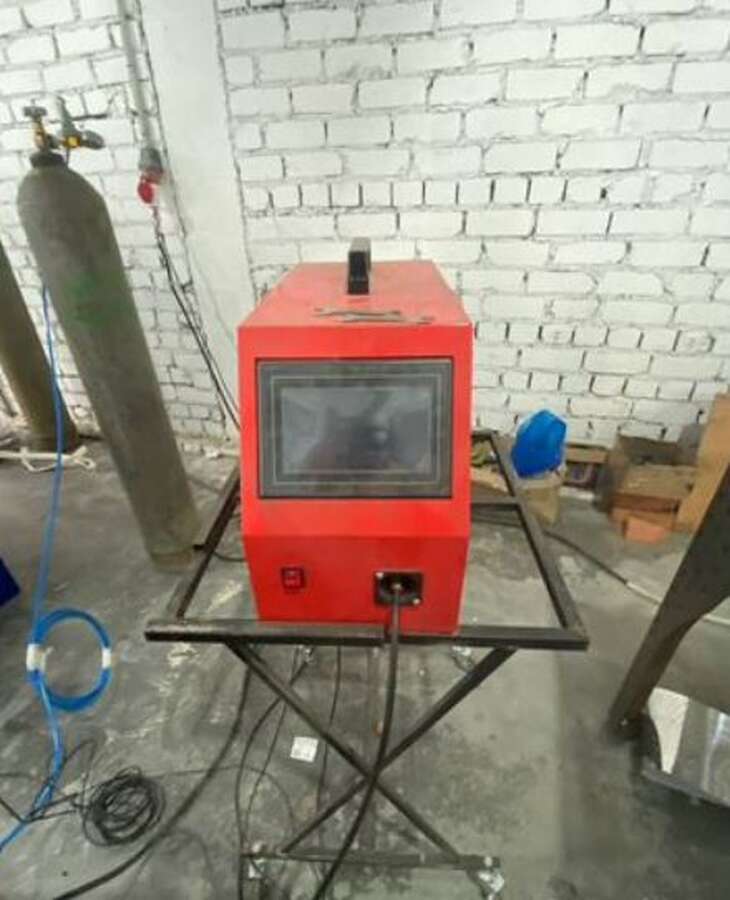 Установка лазерной сварки HW-D 2023 г.в.
