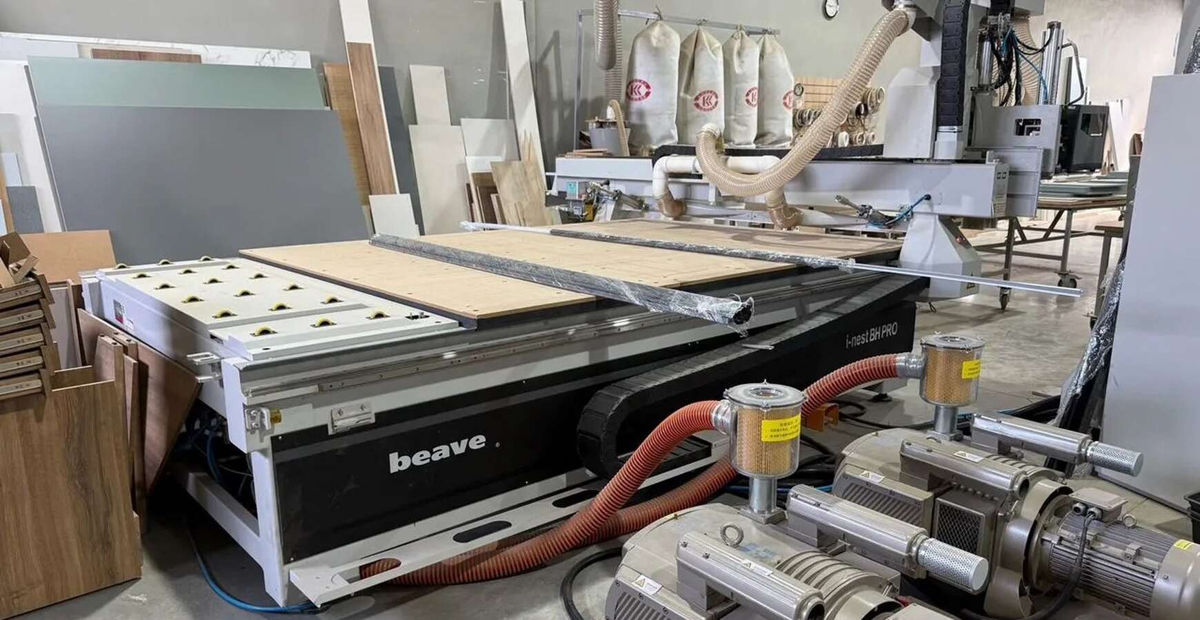 Обрабатывающий центр Beaver i с ЧПУ