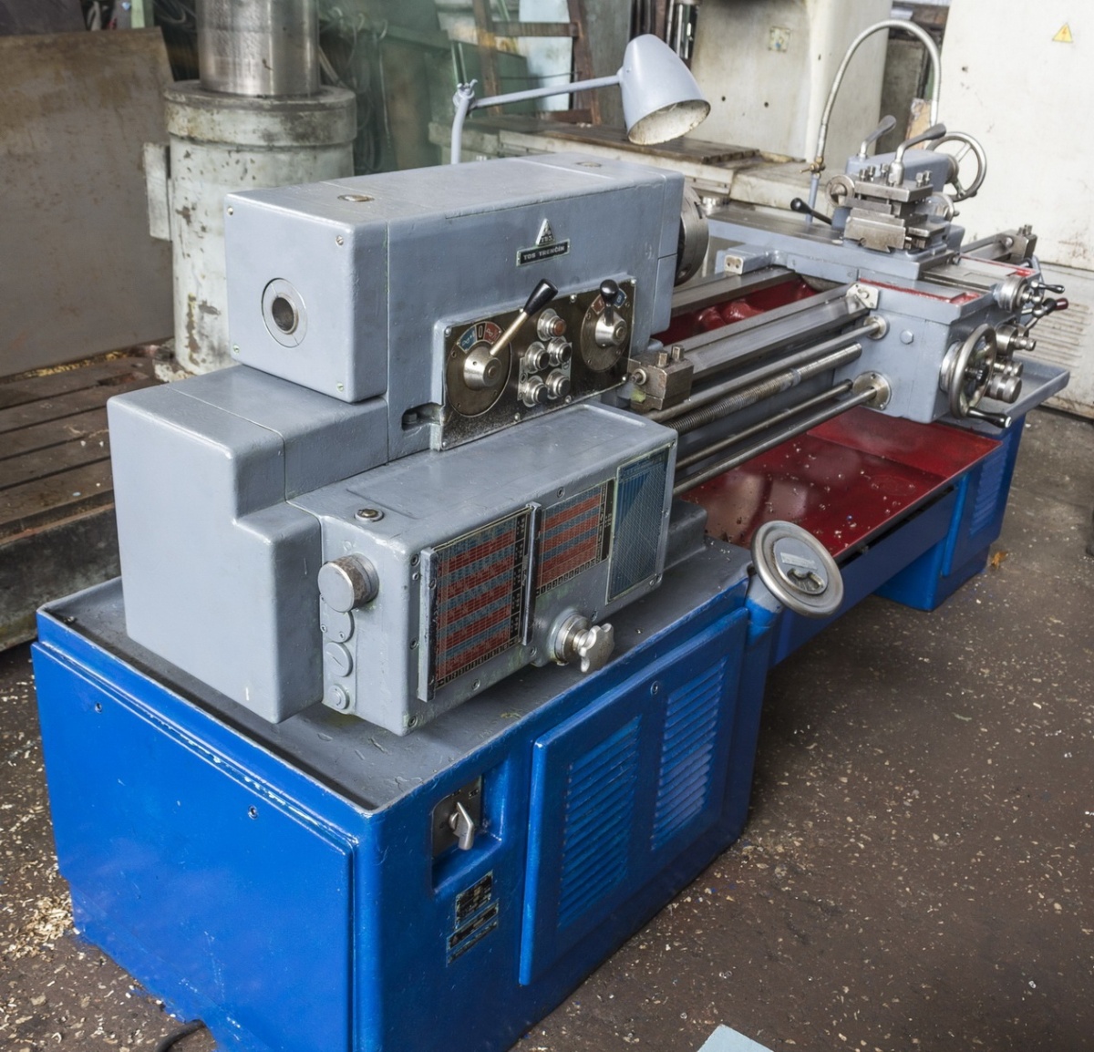 Токарный станок sv-18ra рмц 1250 токарно-винторезный