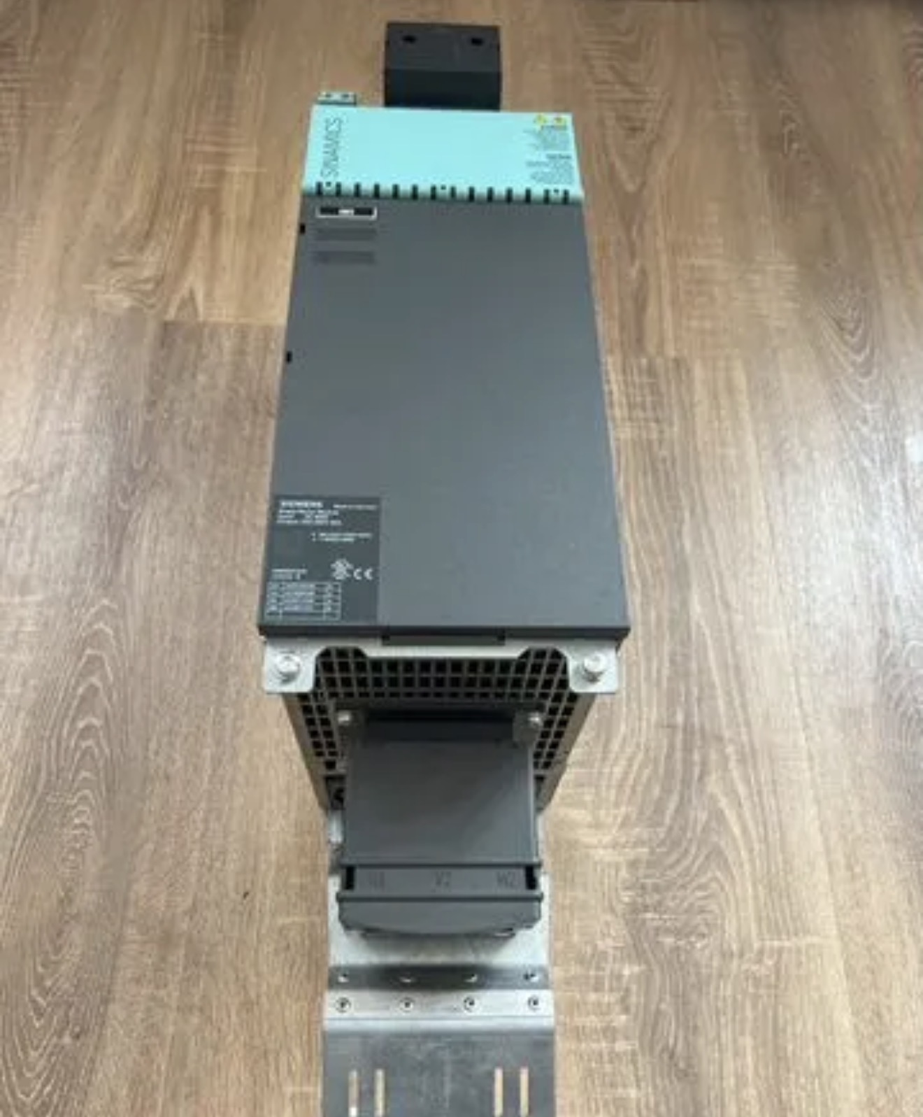 Сиеменс 6sl3120-1te24-5aa3