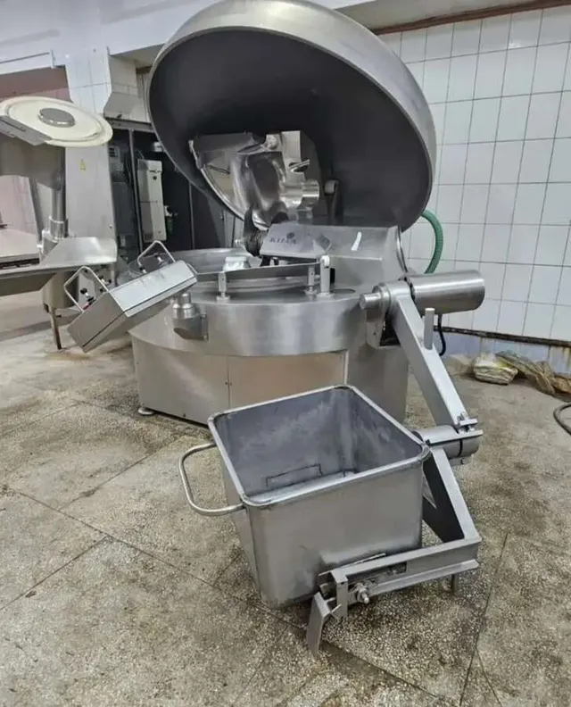 Вакуумный скоростной куттер KILIA 4000 Express 200