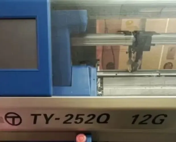 Вязальная машина ТУ-252Q