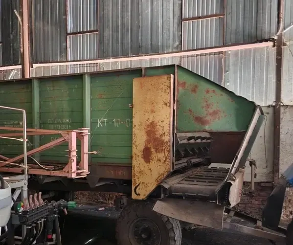 Кормораздатчик тракторный КТ-10-01