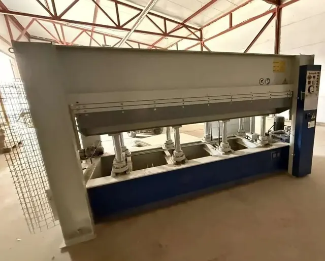 Пресс гидравлический горячий Vario Press 30-120/3